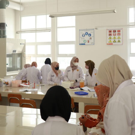 Laboratorium Kimia Anorganik